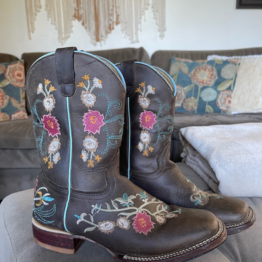 Leather Redhawk Cowboy Boots sz 4.5